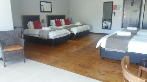 Clanwilliam Hotel