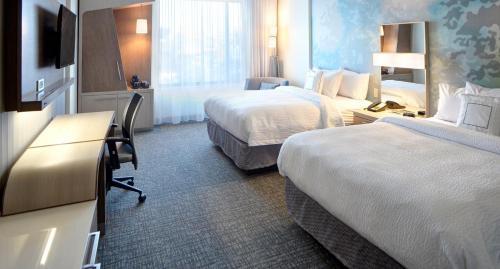 Hotel Courtyard By Marriott Muncie At Horizon Convention Center
