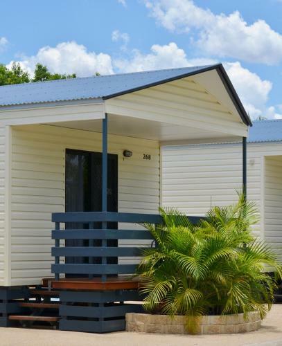 Southside Holiday Village