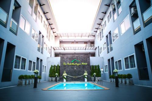 The Peak Boutique Hotel