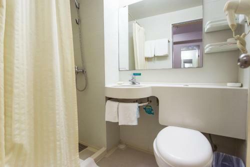 Hotel Jinjiang Inn Wuhan Economic Technical Development Zone