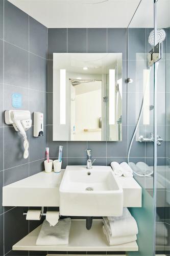 Hotel Hanting Express Yuyao North Xinjian Road