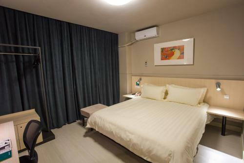 Hotel Jinjiang Inn Liuzhou Bubugao Square North Station