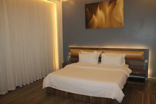 Hotel Platinum The First