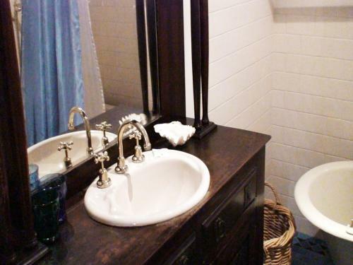 Hotel Albury Cottages