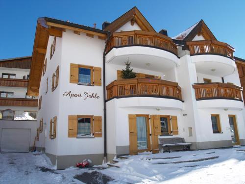 Apart Jehle