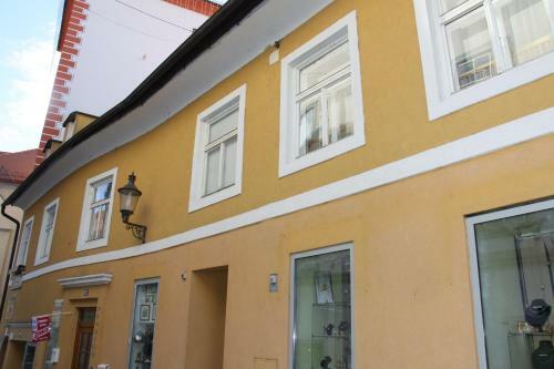 Hostal Pension Jahrbacher