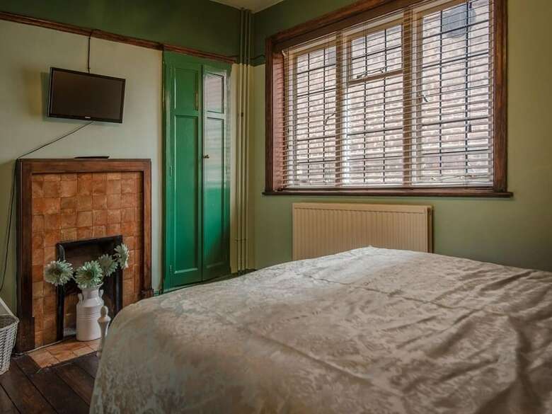 Posada Golden Eagle