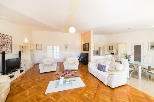 Villa Alessandra