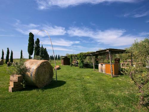 Special Apartments In Braccagni With Orthopedic Beds