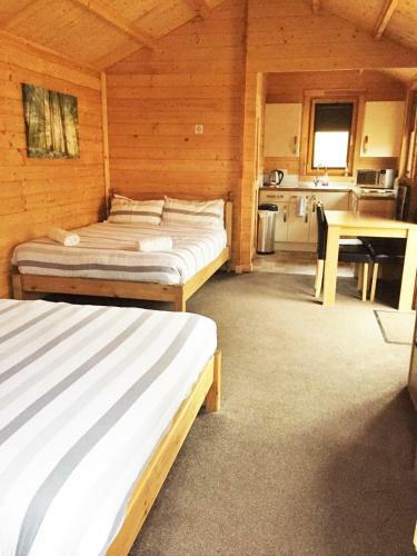 Forest Edge Motel