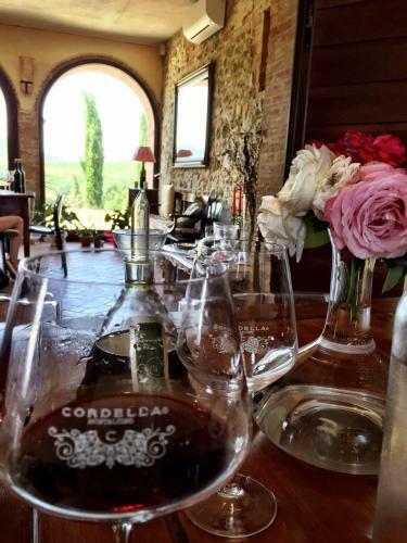Hotel Cordella In Montalcino Wine Resort