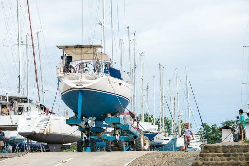 Nana Juana Hotel & Marina