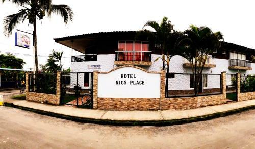 Hotel Nics Place