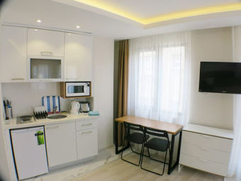 Holas Apartments