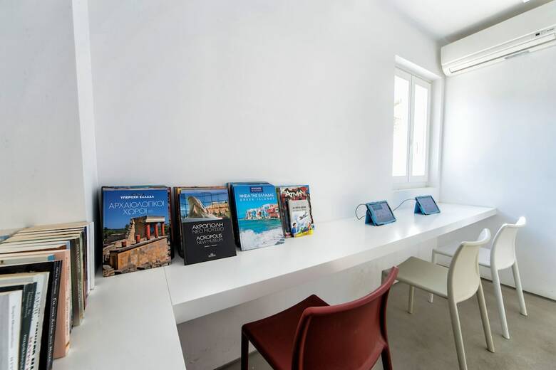 Hotel Relux Ios