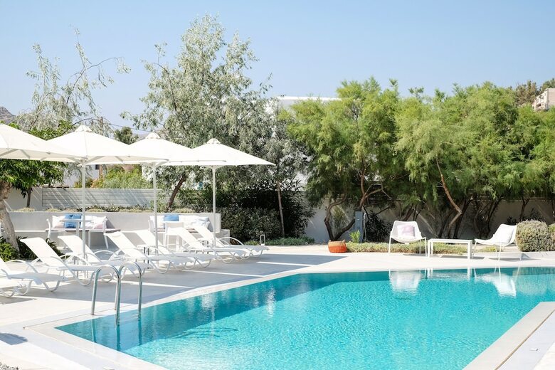 Hotel Relux Ios