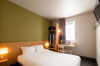 Hotel B&B H�tel Maurepas