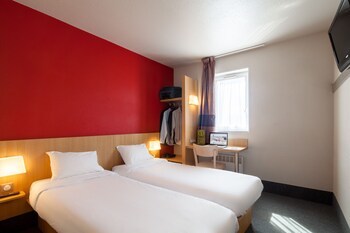 Hotel B&B H�tel Maurepas