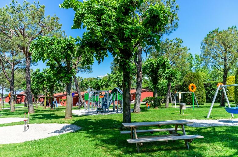 Del Garda Village And Camping