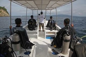 Apartamento El Galleon Beach Resort Asia Divers