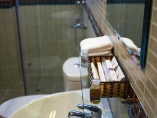 Little Saigon Boutique Hotel