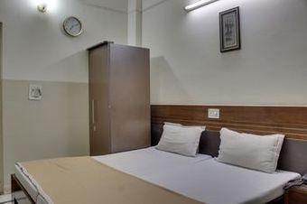 Hotel Oyo Rooms Huda City Center