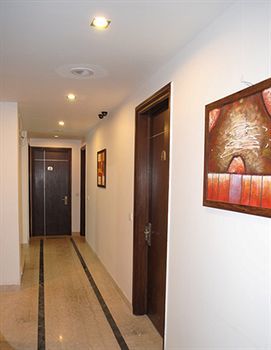 Hotel S&b East Inn
