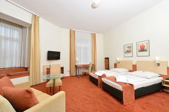 Fruehlings Hotel