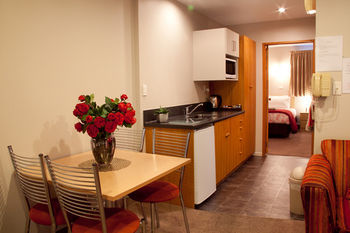 Strathern Motor Lodge