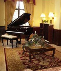 Legacy Hotel And Suites
