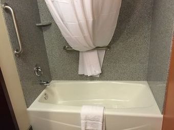 Hotel Sleep Inn & Suites