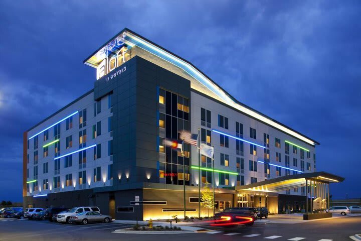 Hotel Aloft Denver International Airport
