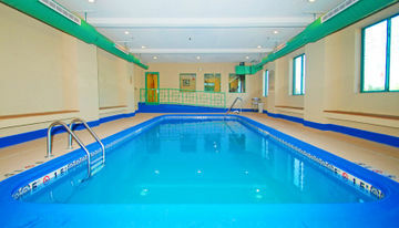 Holiday Inn Express Hotel & Suites Kalamazoo