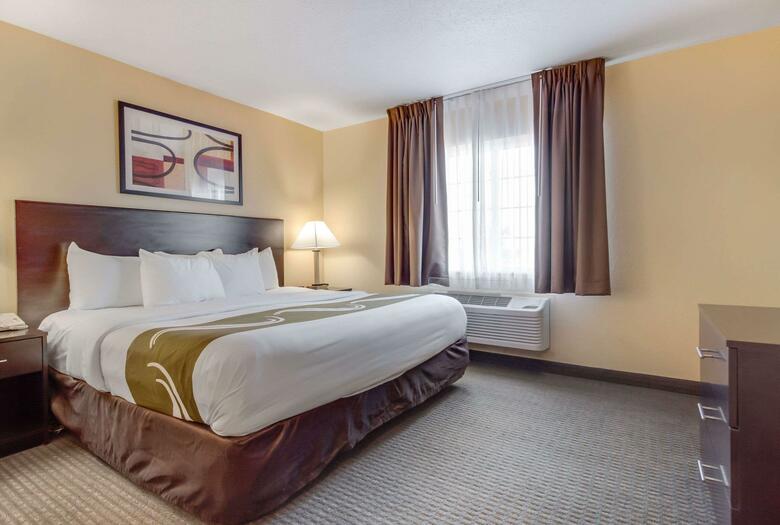 Hotel Quality Inn & Suites
