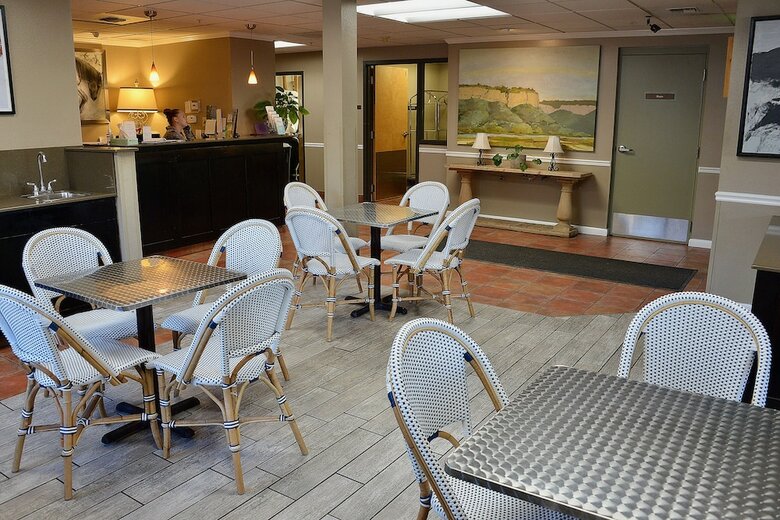 Hotel Riversage Billings Inn