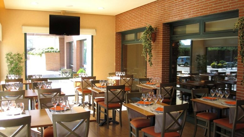 Hotel Posadas De Espa�a Pinto