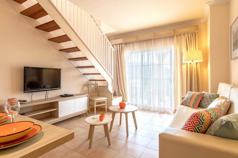 Aparthotel Viva Cala Mesquida Resort & Spa