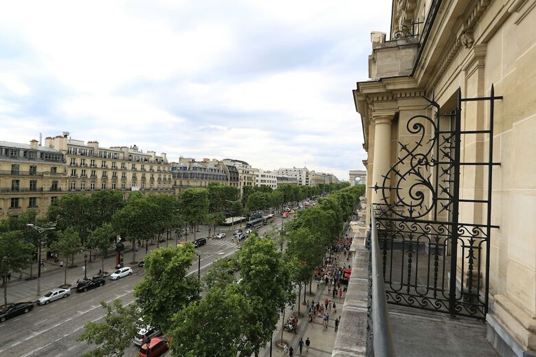 Hotel Le Claridge Champs-elysees Fraser Suites