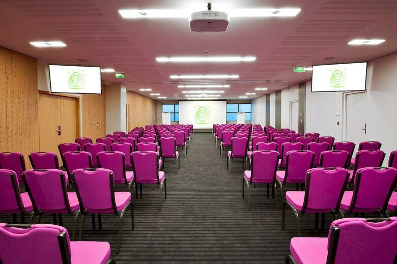 Hotel Holiday Inn Paris-porte De Clichy
