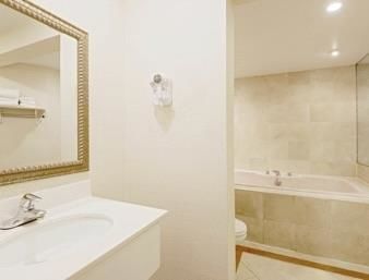 Motel Super 8 Sturbridge