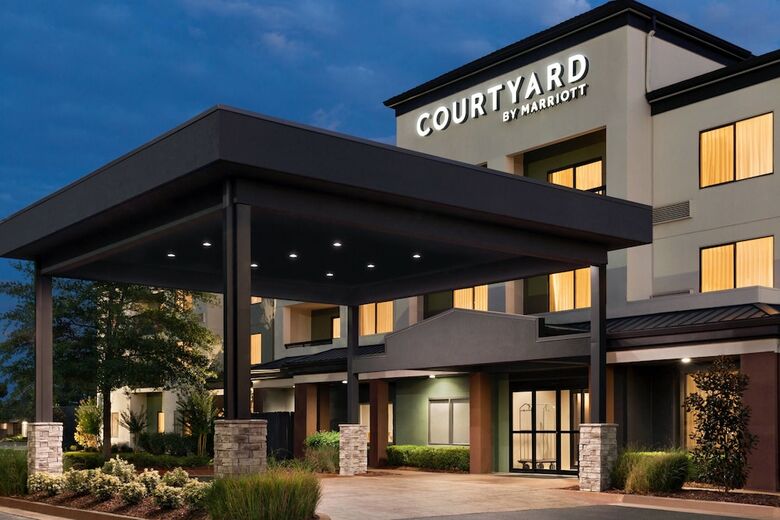 Hotel Courtyard By Marriott Tulsa Central