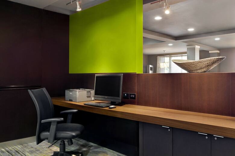 Hotel Courtyard By Marriott Tulsa Central