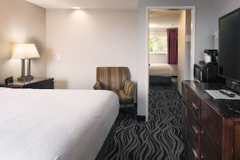 Astoria Rivershore Motel