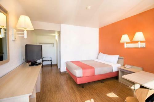 Motel 6 Pendleton