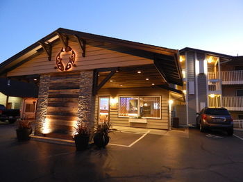 Hotel The Coho Oceanfront Lodge