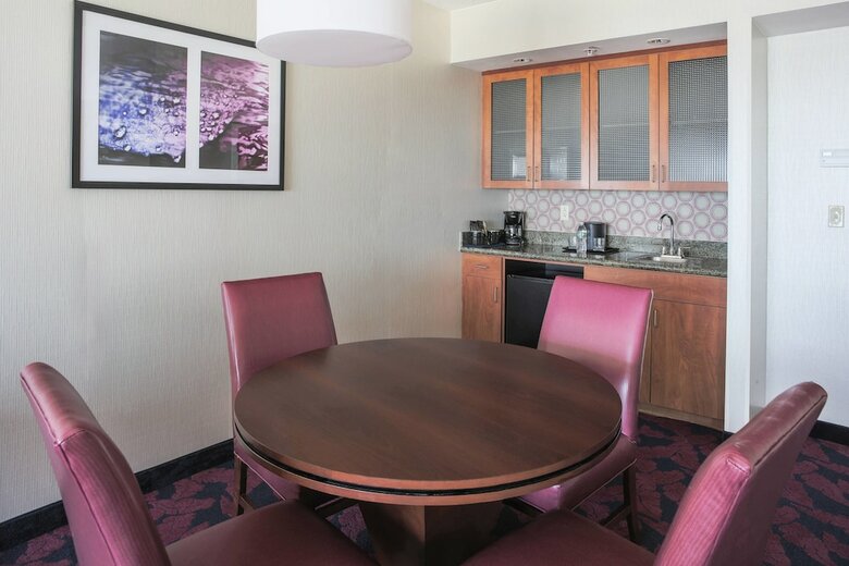 Hotel Springhill Suites By Marriott Virginia Beach Oceanfront