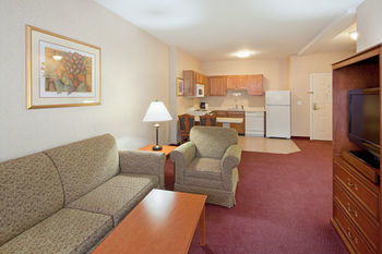 Holiday Inn Express Hotel & Suites White River Junction