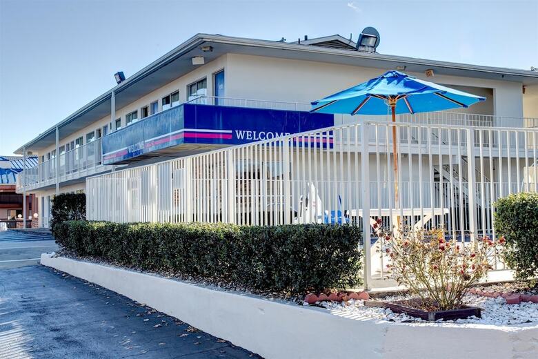 Motel 6 Murfreesboro