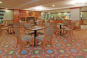 Hotel Holiday Inn Express Petersburg